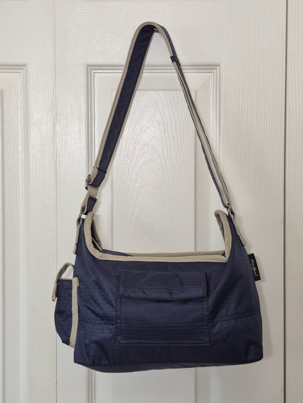 Eddie Bauer Navy Blue Nylon Bag With Adjustable Crossbody Strap, Vintage